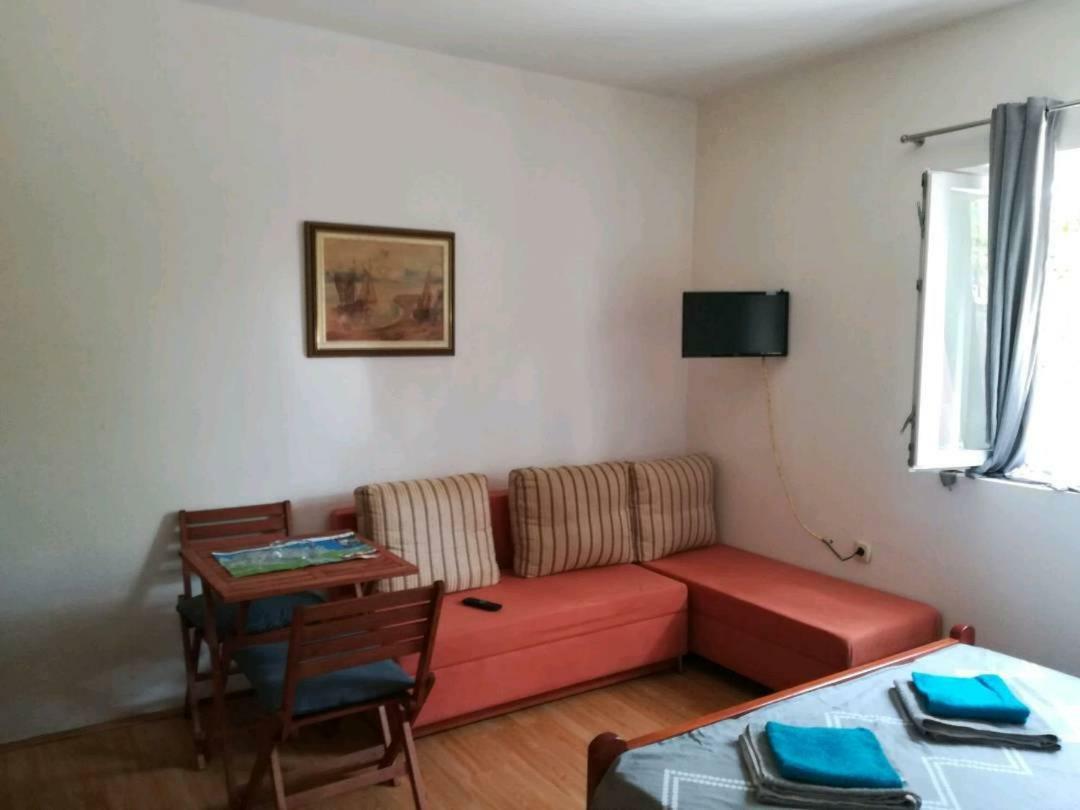 Nina Appartement Zadar Buitenkant foto