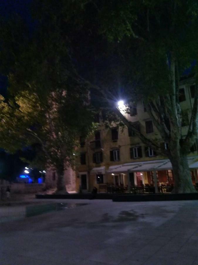 Nina Appartement Zadar Buitenkant foto