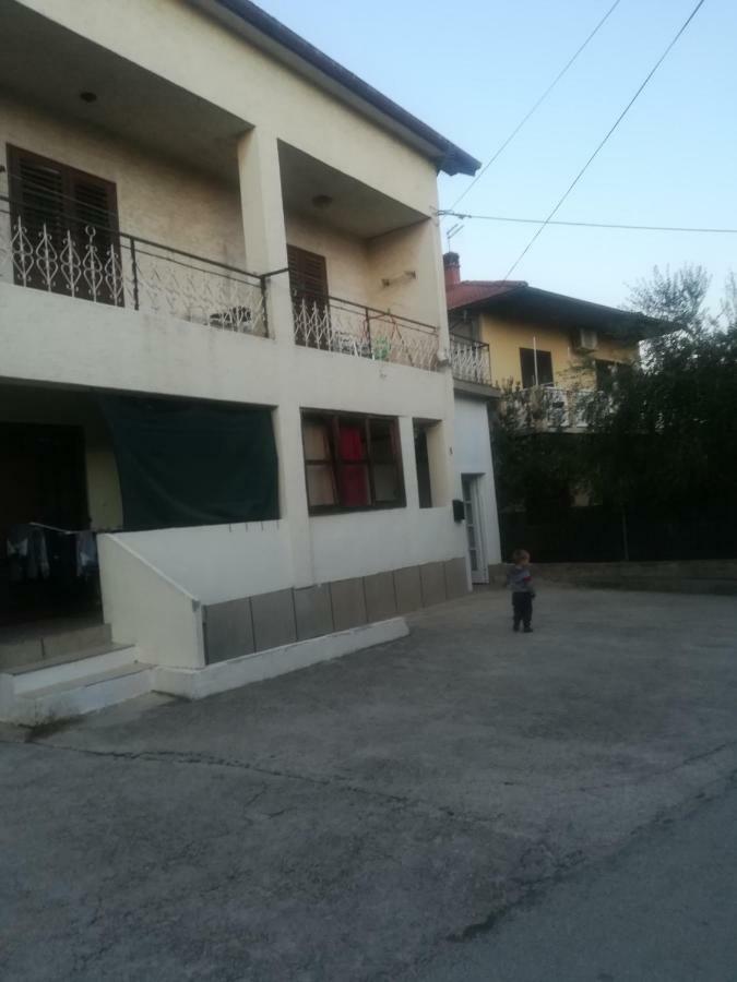 Nina Appartement Zadar Buitenkant foto